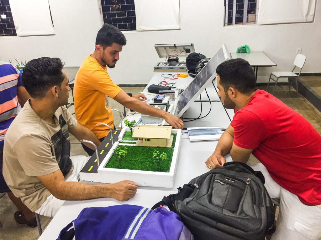 Leia mais sobre o artigo Técnico em Eletrotécnica com ênfase em Automação Industrial