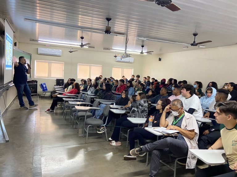 Leia mais sobre o artigo Parceria com o Sebrae projeta StartUp e Empreendedorismo como opção de carreira